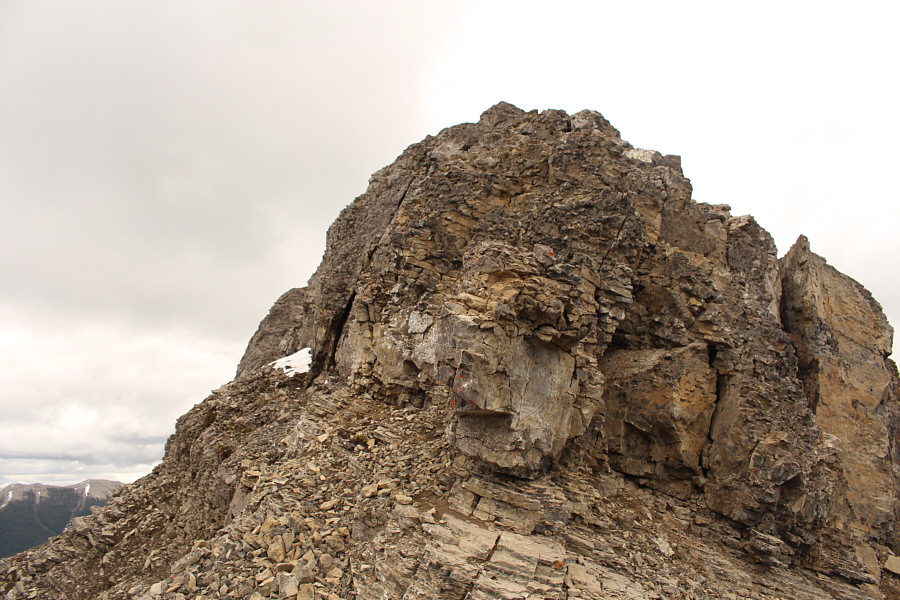 Moderate scrambling with some mild exposure.