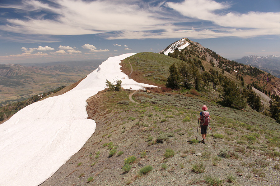 More enjoyable ridge walking ahead!