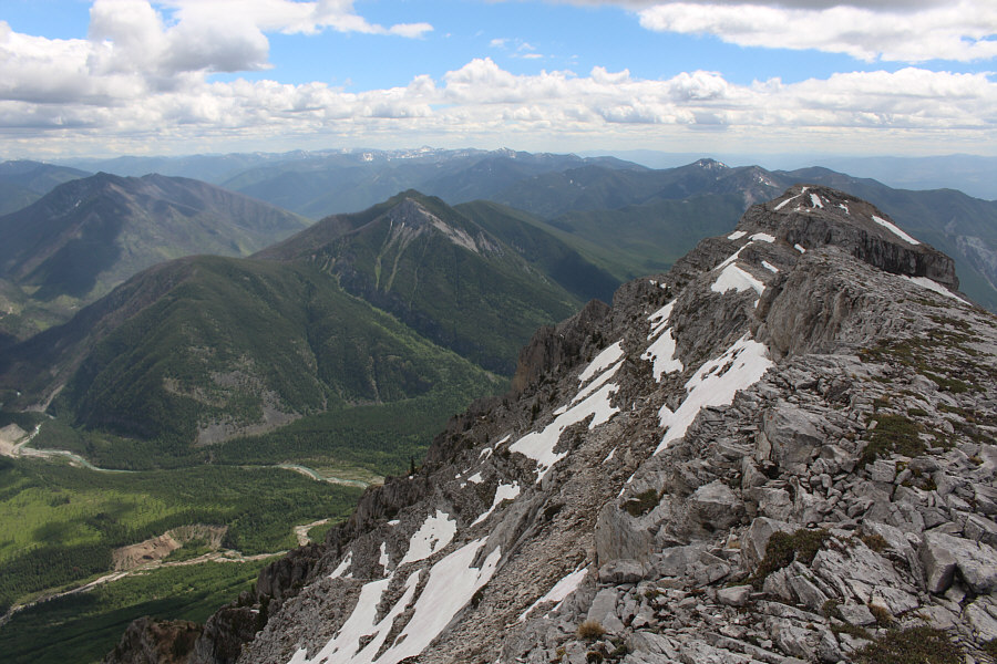The trail to Wigwam Lookout has a difficult ford near the start.