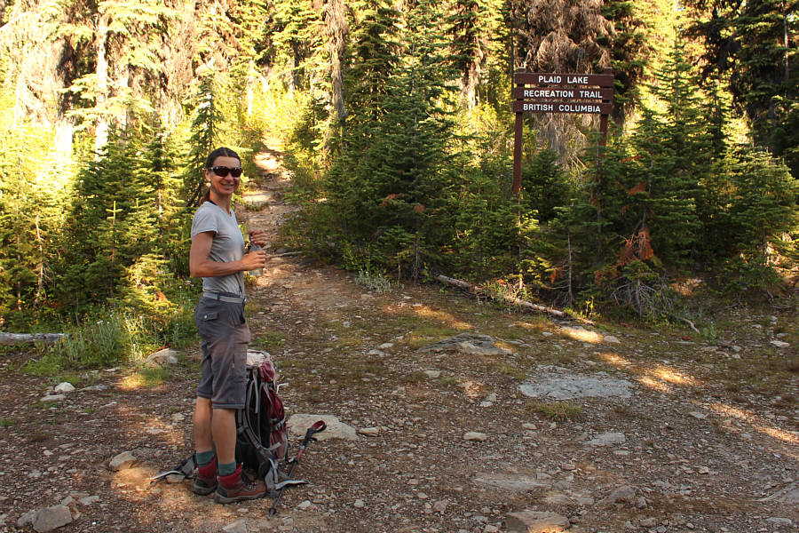 Unfortunately, there are no toilets here.