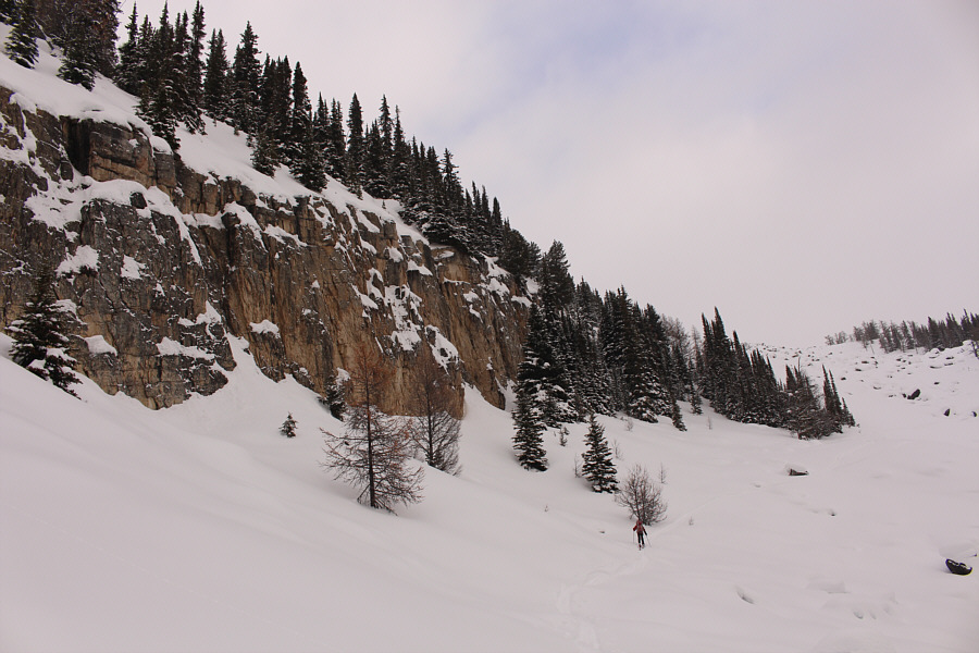 However, this might be a viable route to the next high point east of Helena Ridge East Peak!