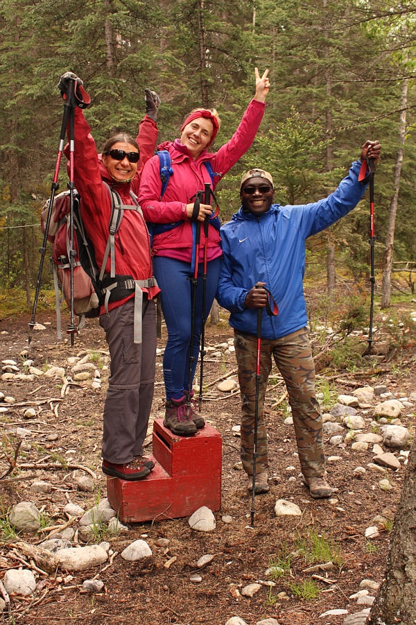 Please rise for the Polish anthem!