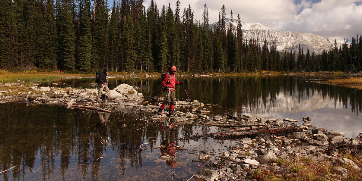 Can you spot the family at the far end of the lake?