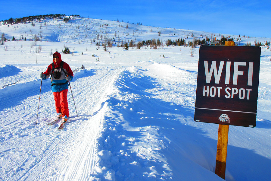 Great! Let's post this picture to Facebook right away!