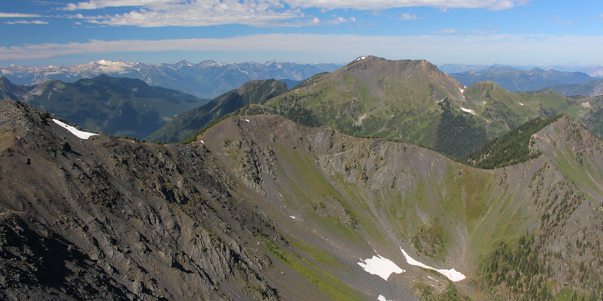 If the road to Idaho Peak hadn't been closed, we might not have bothered to hike here.