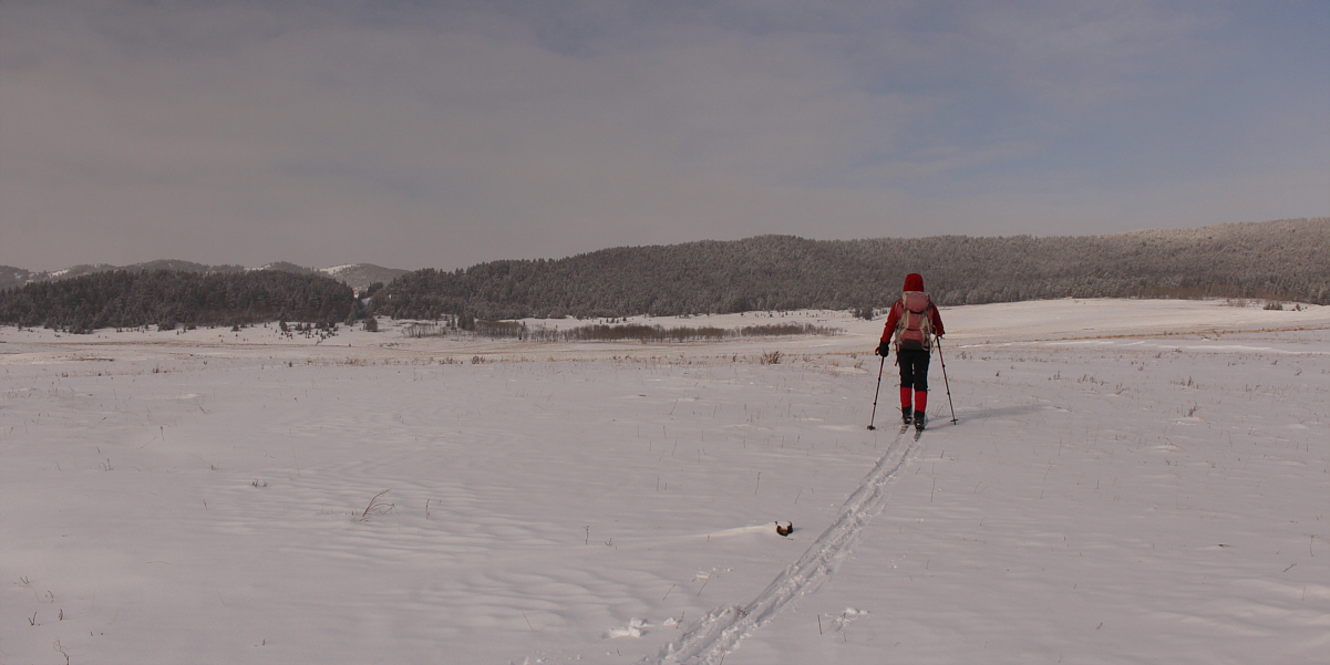 The snow is a bit thin here but still skiable.
