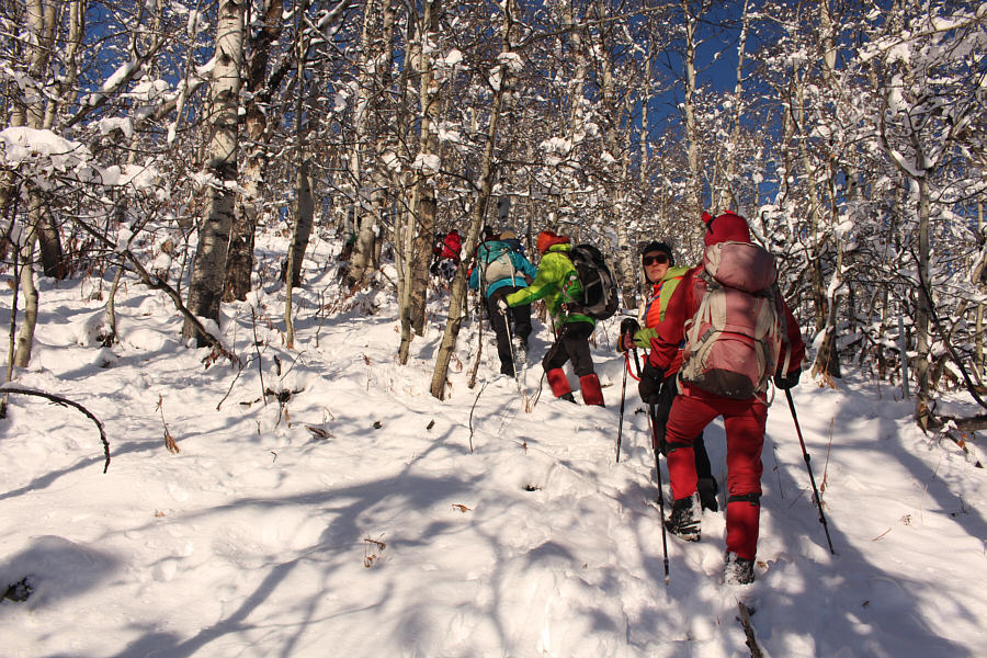 I can stay behind all these good trail-breakers!