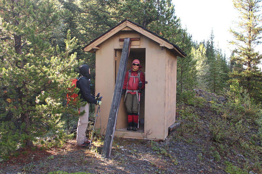 Emergency shelter for people trapped on Limestone Mountain?