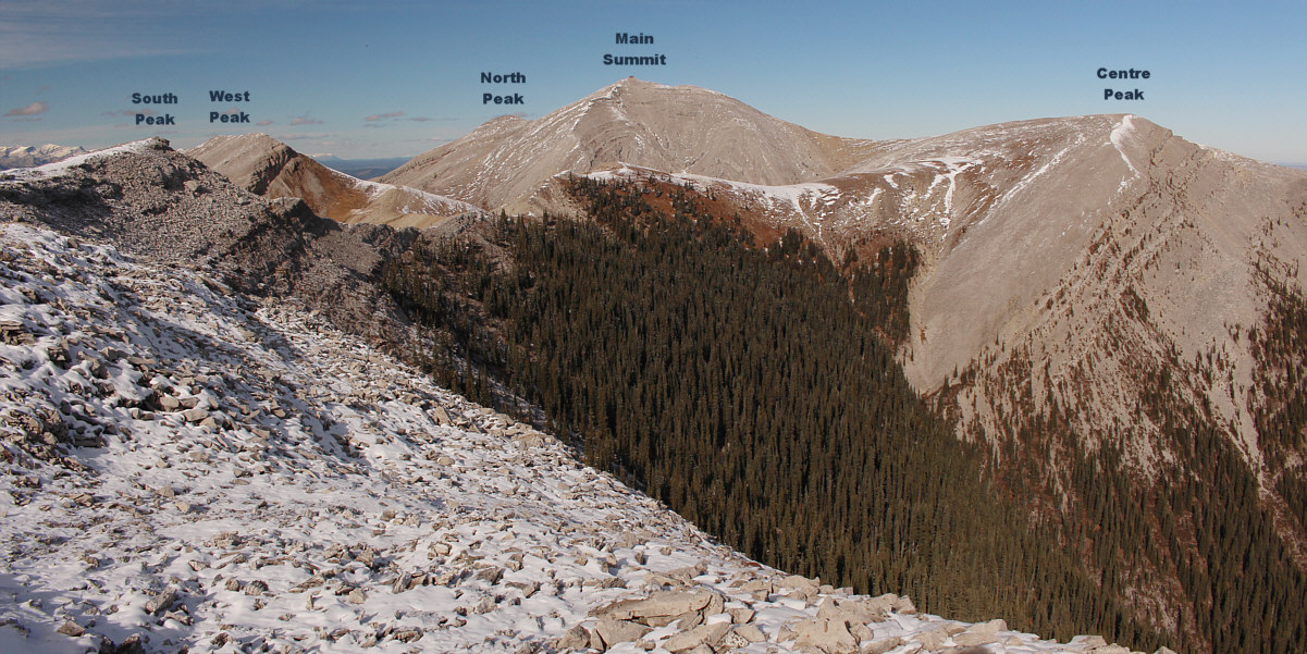 There are still two other peaks on Moose Mountain that I haven't done yet.