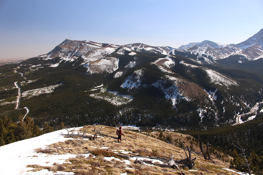 Lotsa good ridge walking on Prairie Bluff!