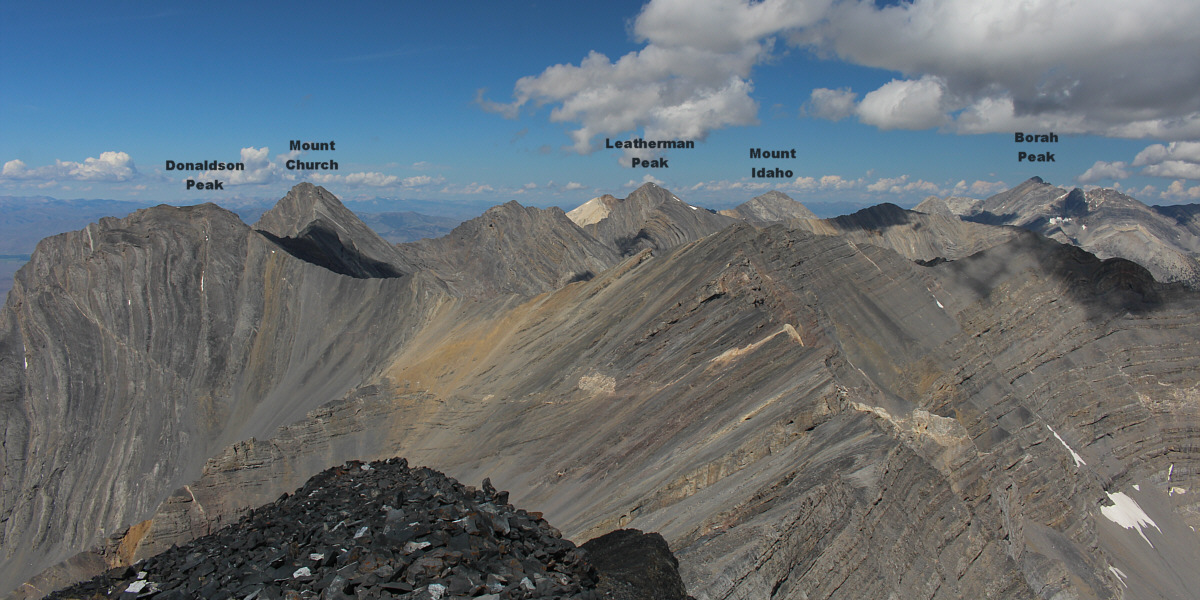 A lot of suffering to get up all these peaks but also a lot of fun!