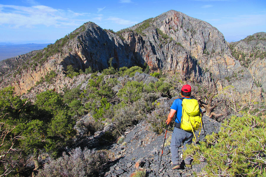 Why do I look like a midget here?