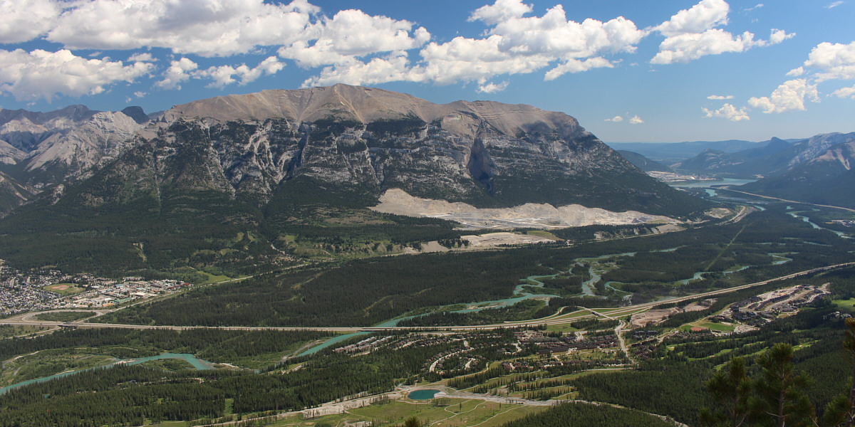 You can even spot Witek's home from here!