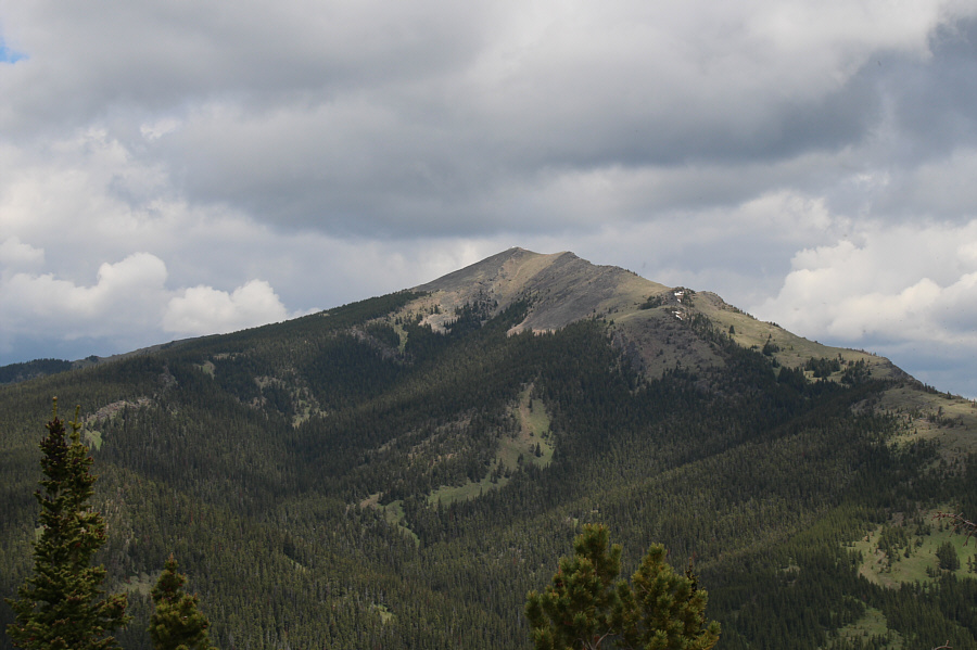 Strangely, the ridge on which the lookout sits is unnamed.