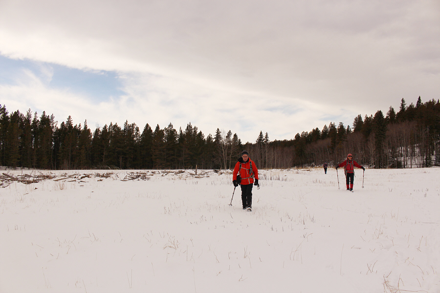 Who doesn't love hiking in winter during a chinook?