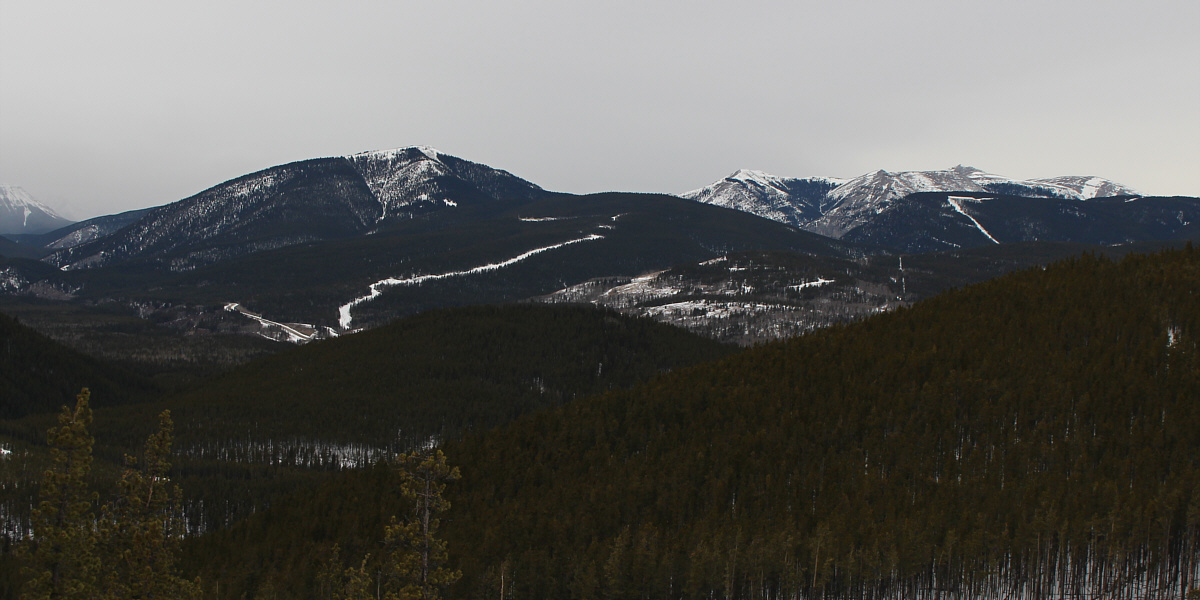 That white strip in front of Prairie Mountain looks like it could be a nice ski run...