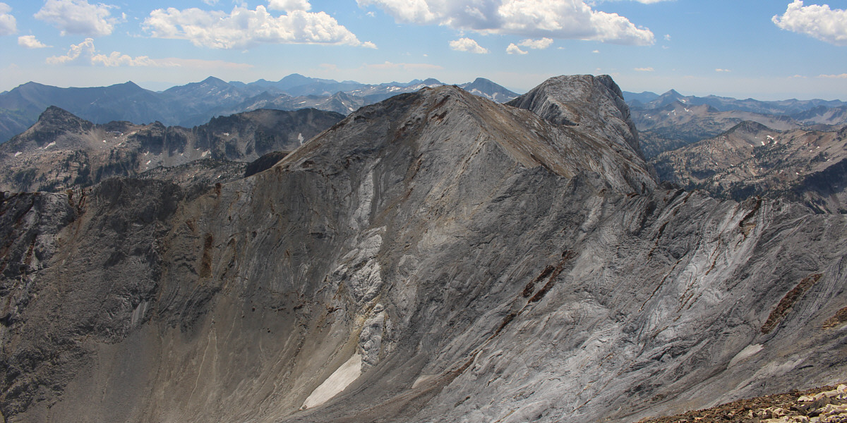 Definitely wanna climb this one if we ever come back here...