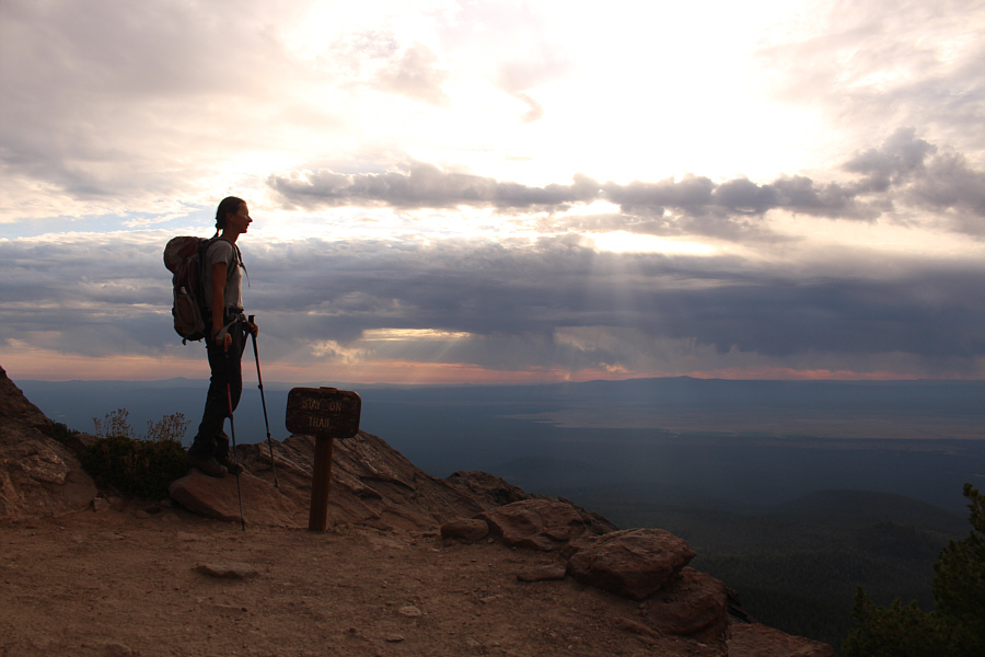 If you looked over the edge, you would know that staying on trail here is a no-brainer!