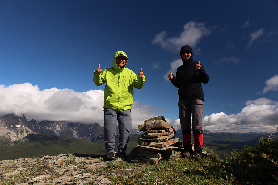 Yes, four big thumbs up to this hike!