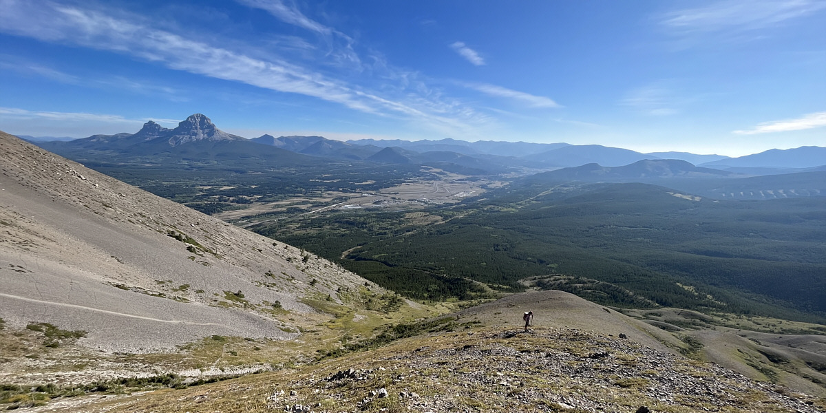 I wonder if these slopes would be good for skiing in winter...