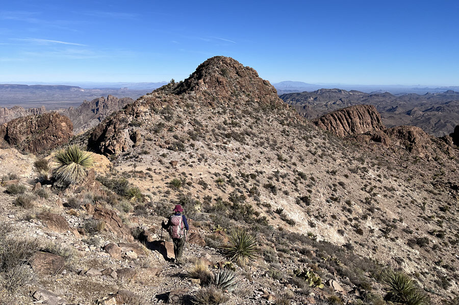 Doesn't show up on the topo contour lines but looks almost as high if not higher...