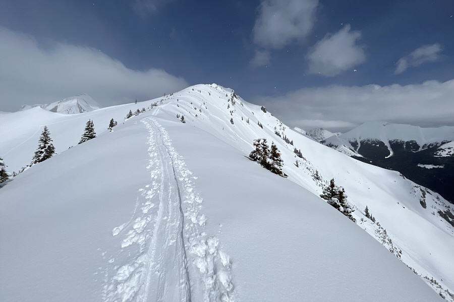 This is ski touring at its finest!