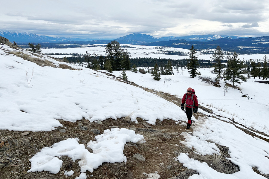 We saw evidence of people skiing here.