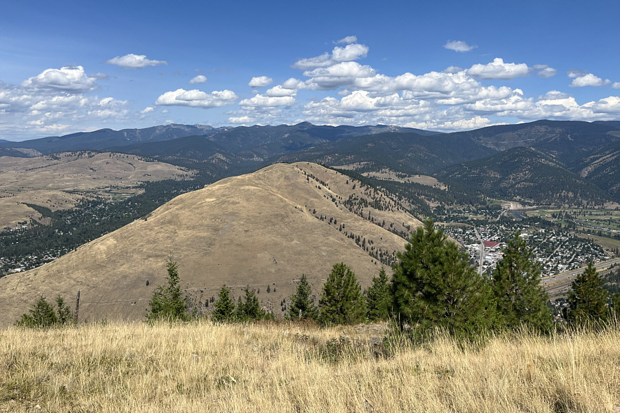 Looks like a mirror image of Mount Sentinel!