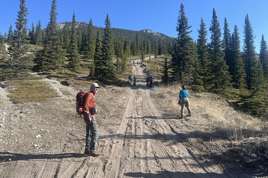 Who knew that it would take us another 4 hours before we got to the top of the ridge!