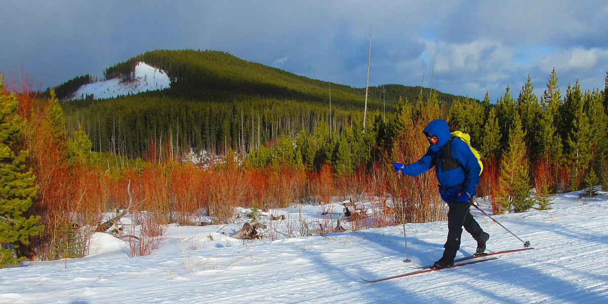 Looks like a nice ski slope at the south end!