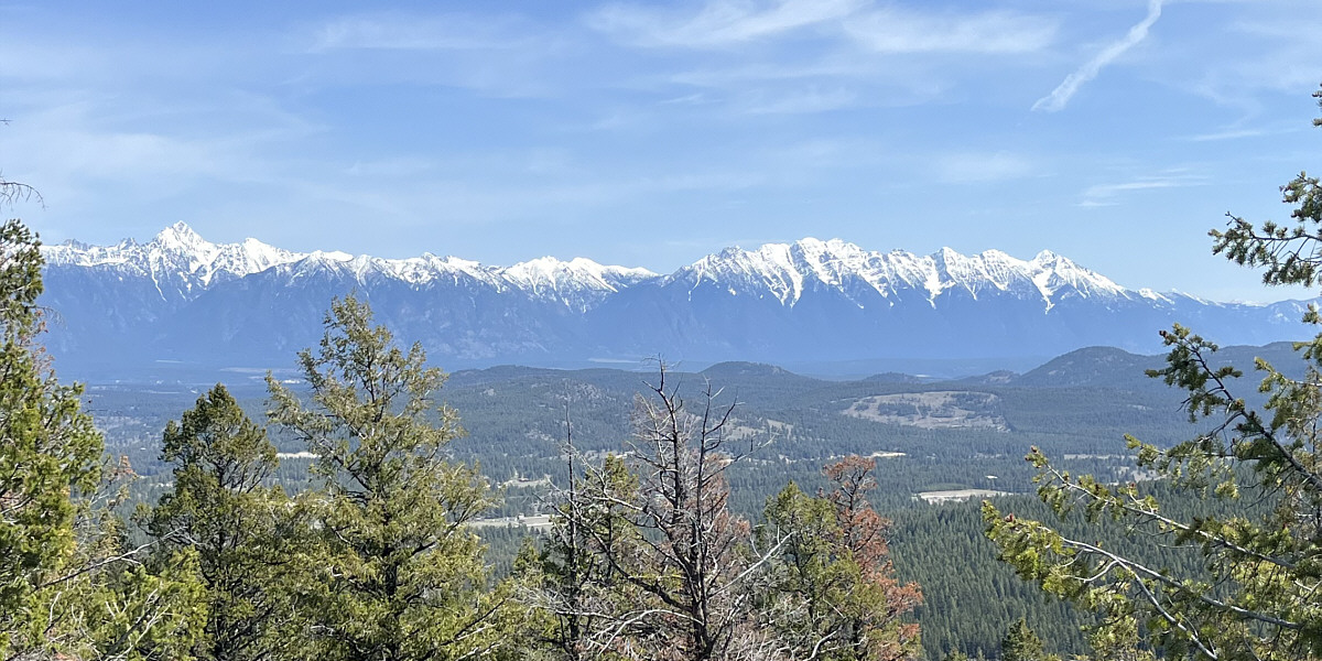 I never tire of looking at these beautiful peaks!