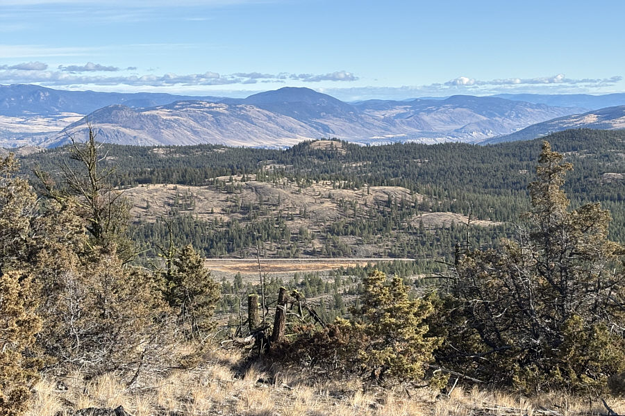 I didn't know that there is a ski resort on Mount Harper!