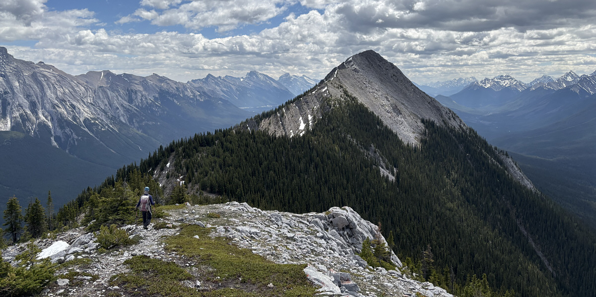 It's a little more than a kilometre away.