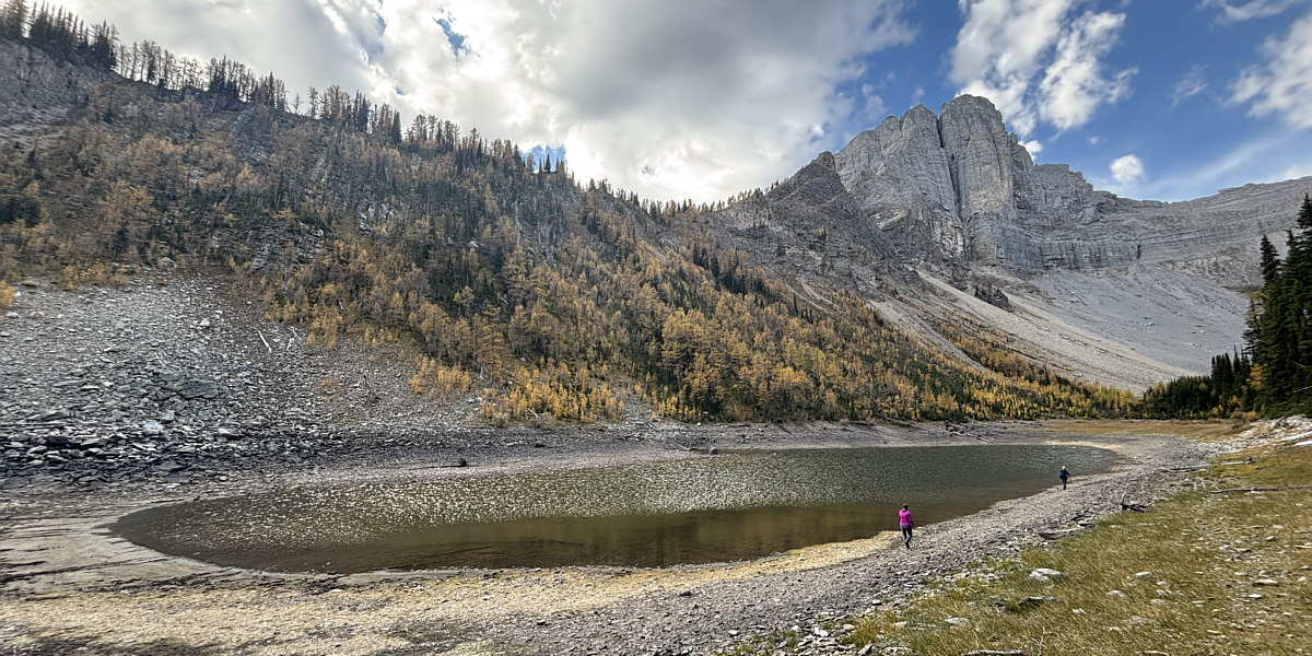 Maybe next year, we'll come back and hike the ridge above the lake.