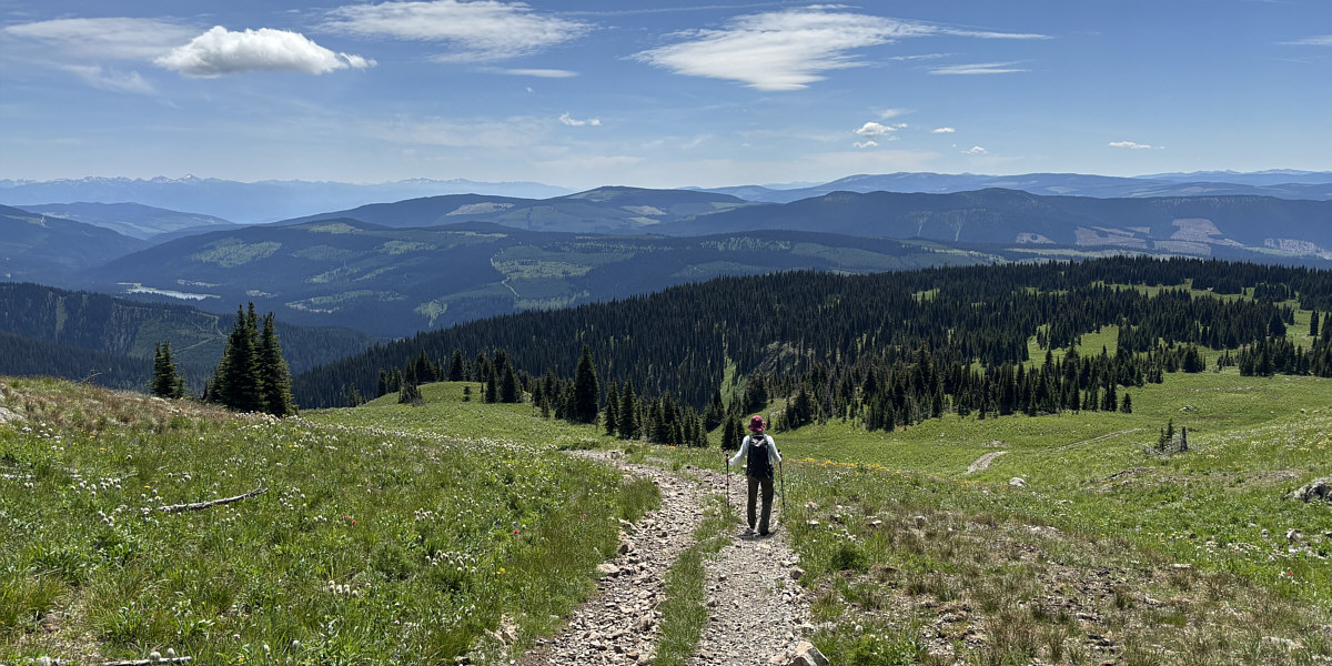 This area would be awesome for ski touring.