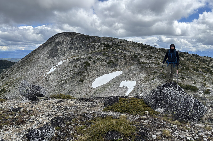 High point of "Falcon Ridge"?