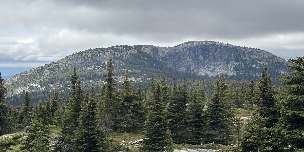 Goodbye, Little White Mountain. We'll see you again from some other mountain...